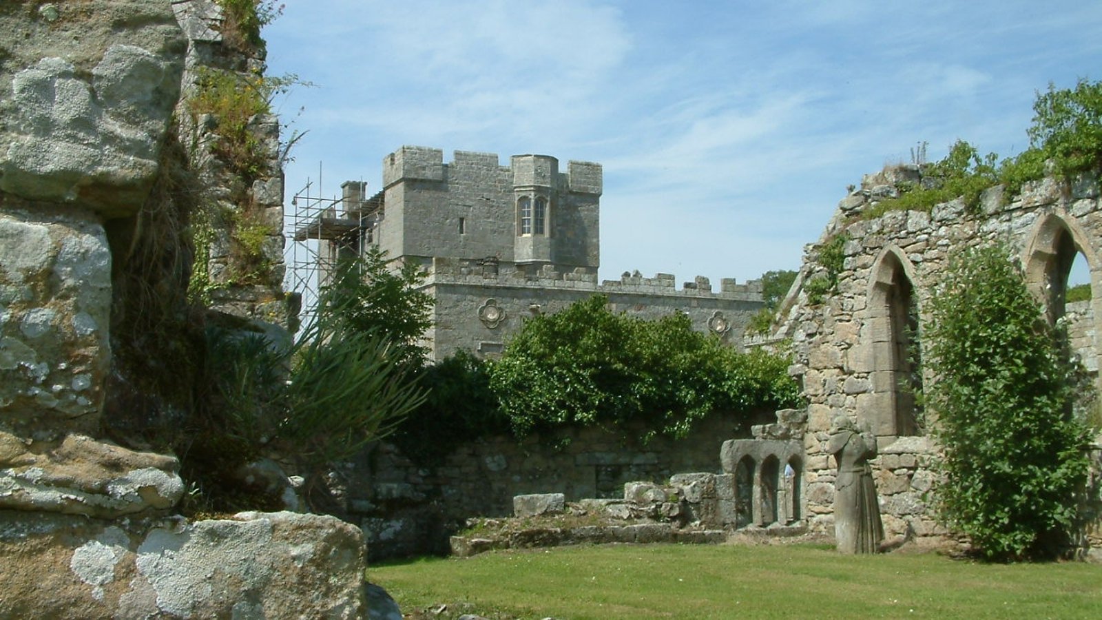 Alnwick Castle image 2