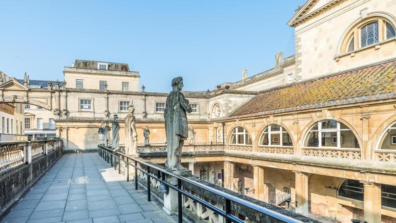 Bath Roman Baths image 6