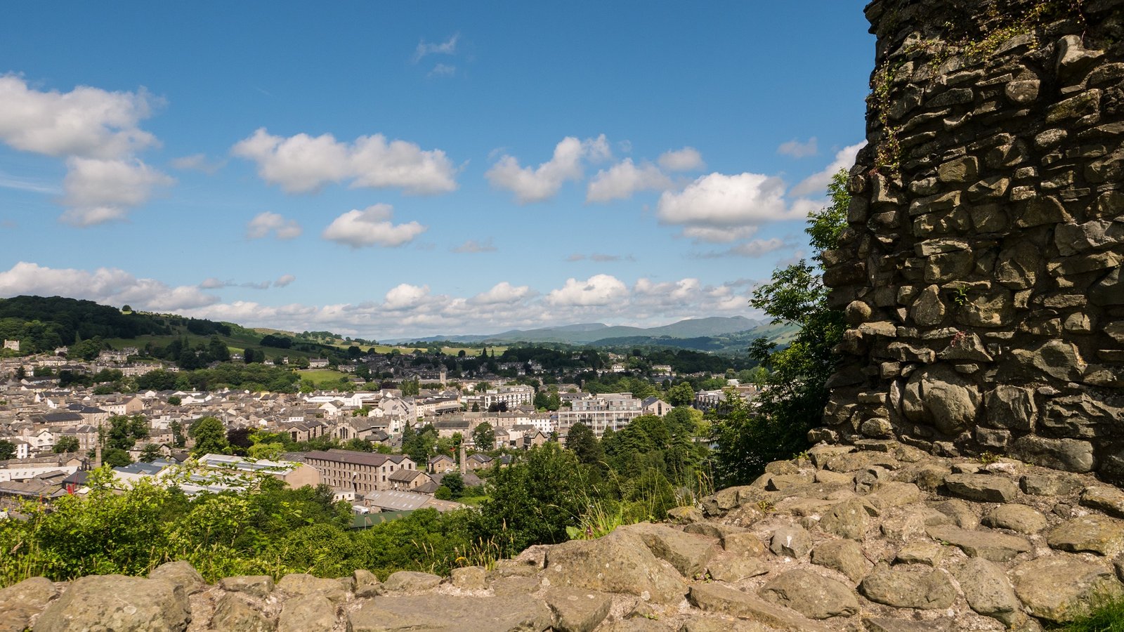 Kendal Castle image 3