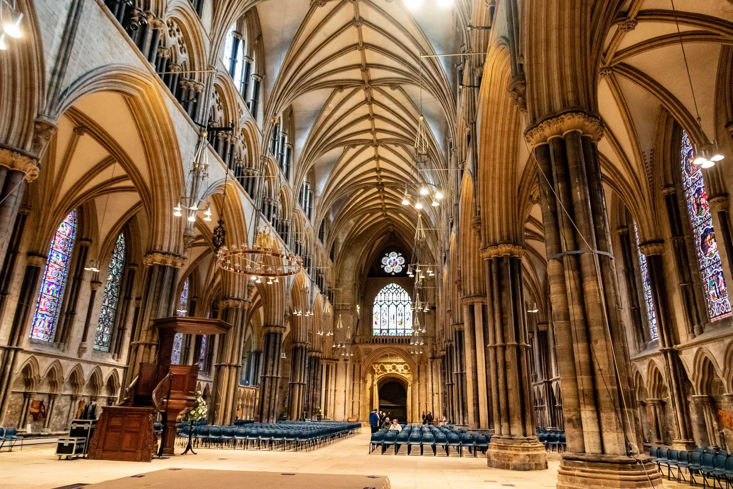 Lincoln Cathedral image 3