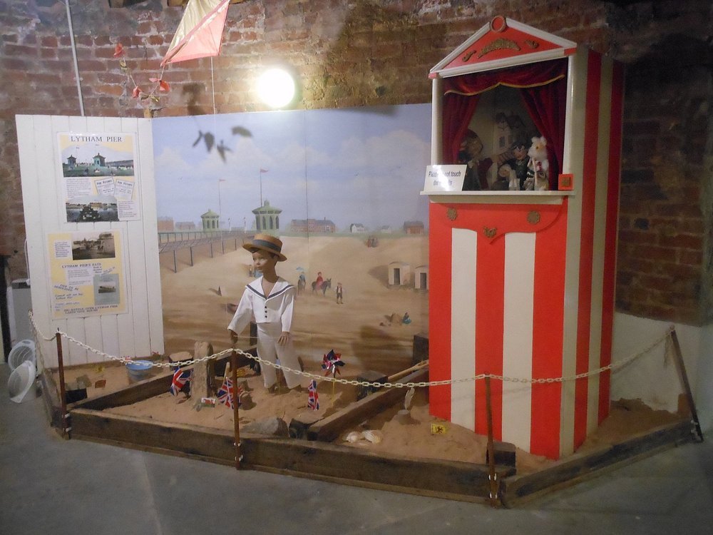 Lytham Windmill image 1